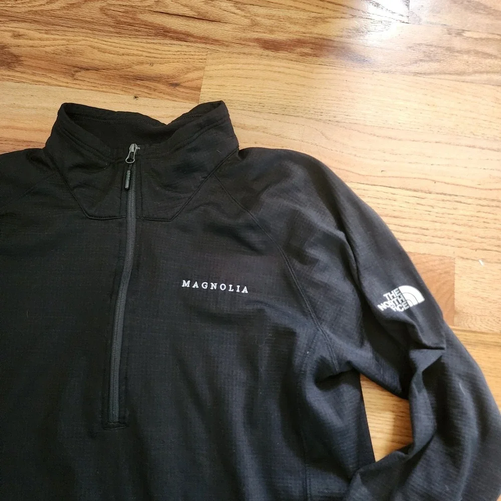 Mens XL North Face Black Magnolia Farms Logo Jacket Mountain Peaks Half Zip